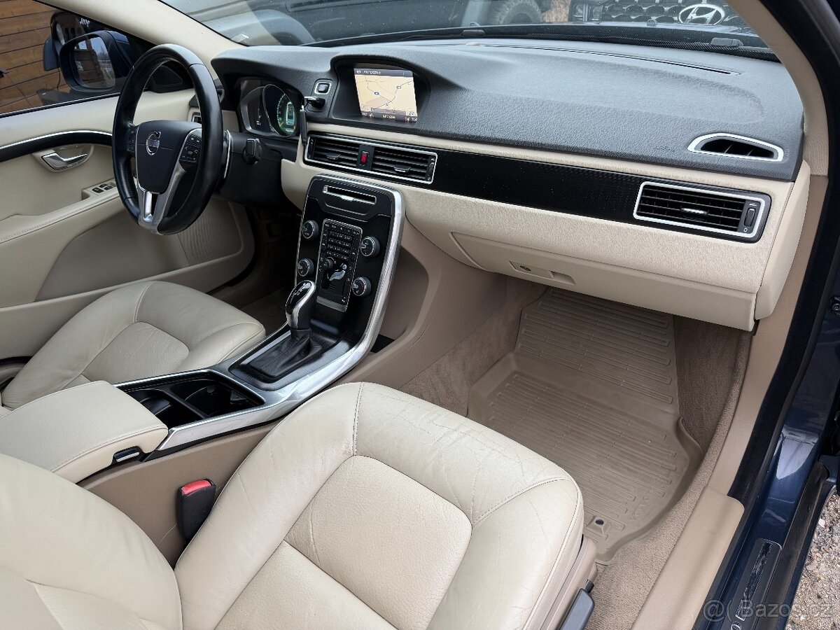 Volvo S80, 2.4 D5 158kW AUTOMAT, KŮŽE - 16