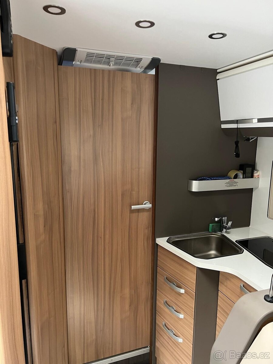 Adria Coral XL 670 SL - 16