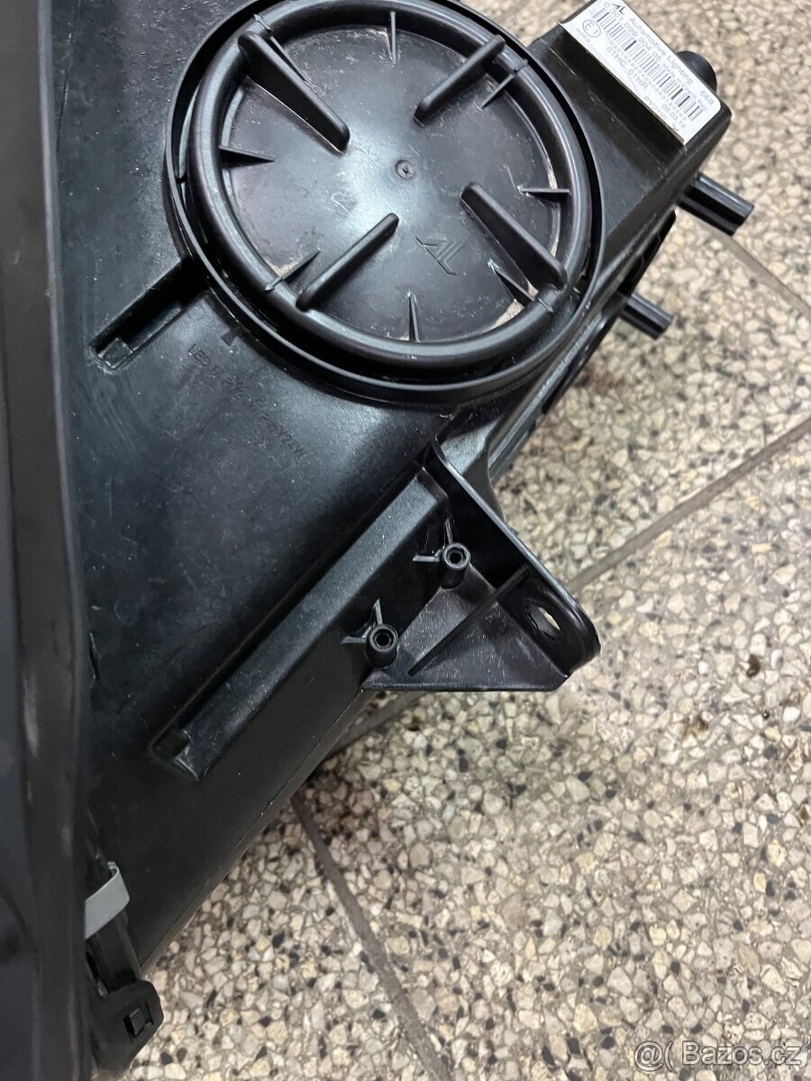 Mini Cooper Countryman F60 světla přední 2ks - 16