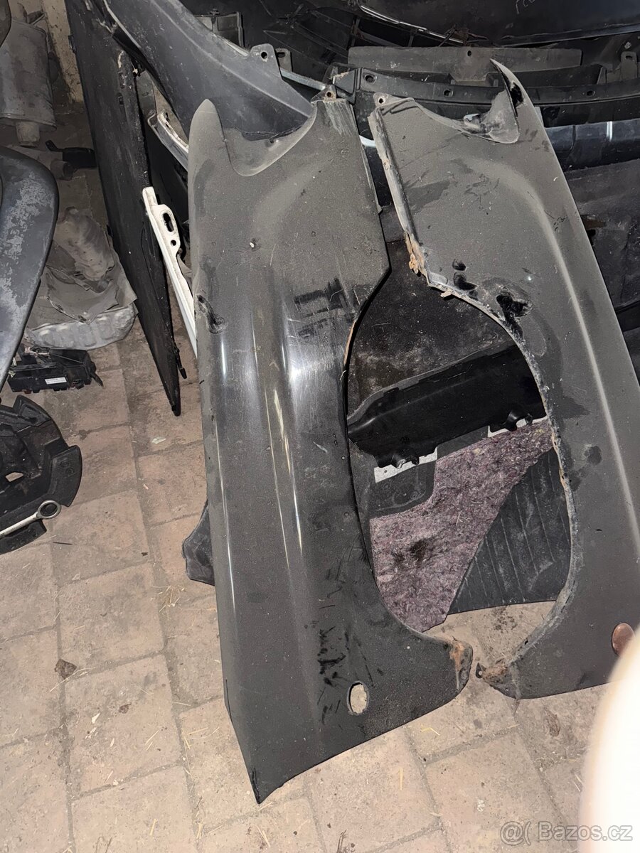 Subaru blatníky - 16