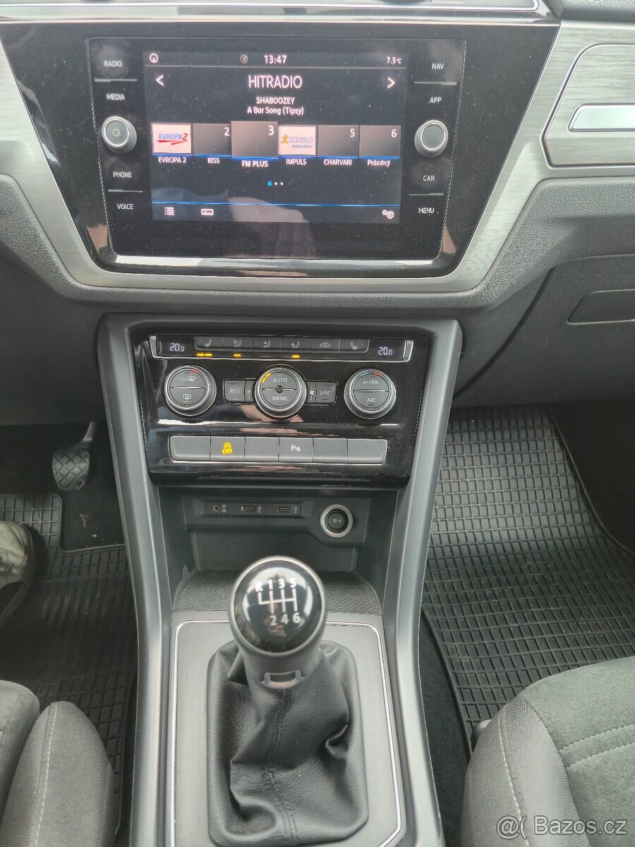 VW Touran / 09/2017 / model. rok 2018 / 2.0 TDI / 110kW - 16