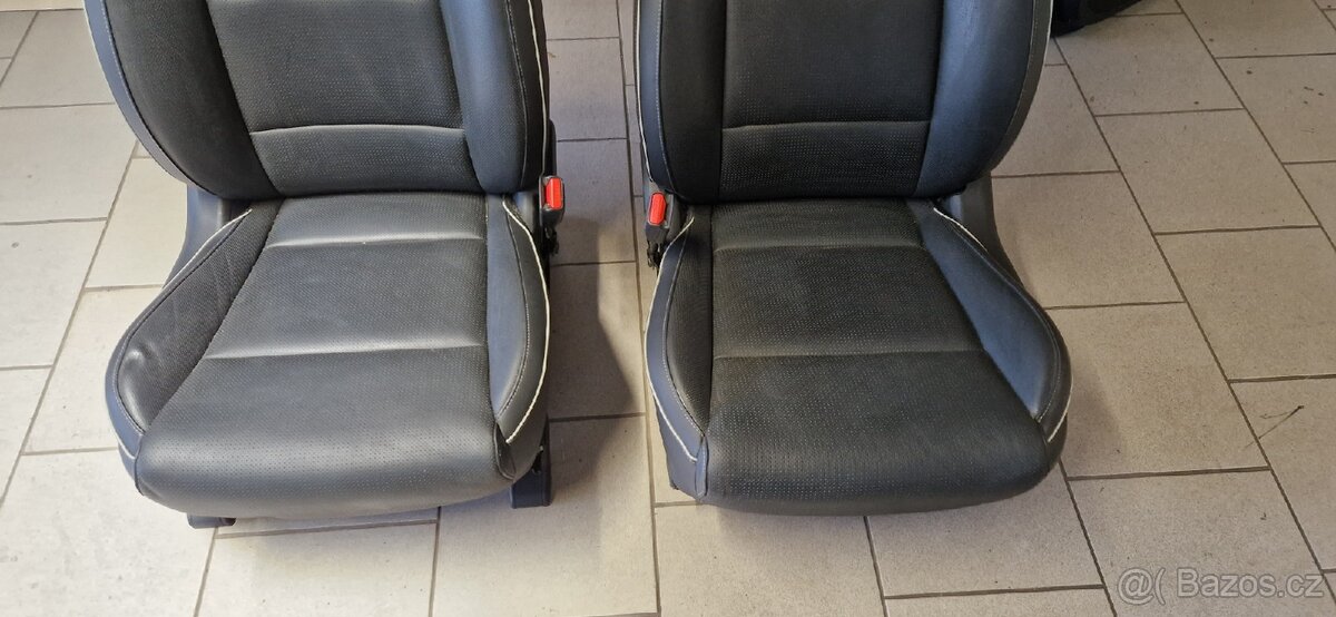 Kia sportage GT IV 2018 kožený interiér - 16