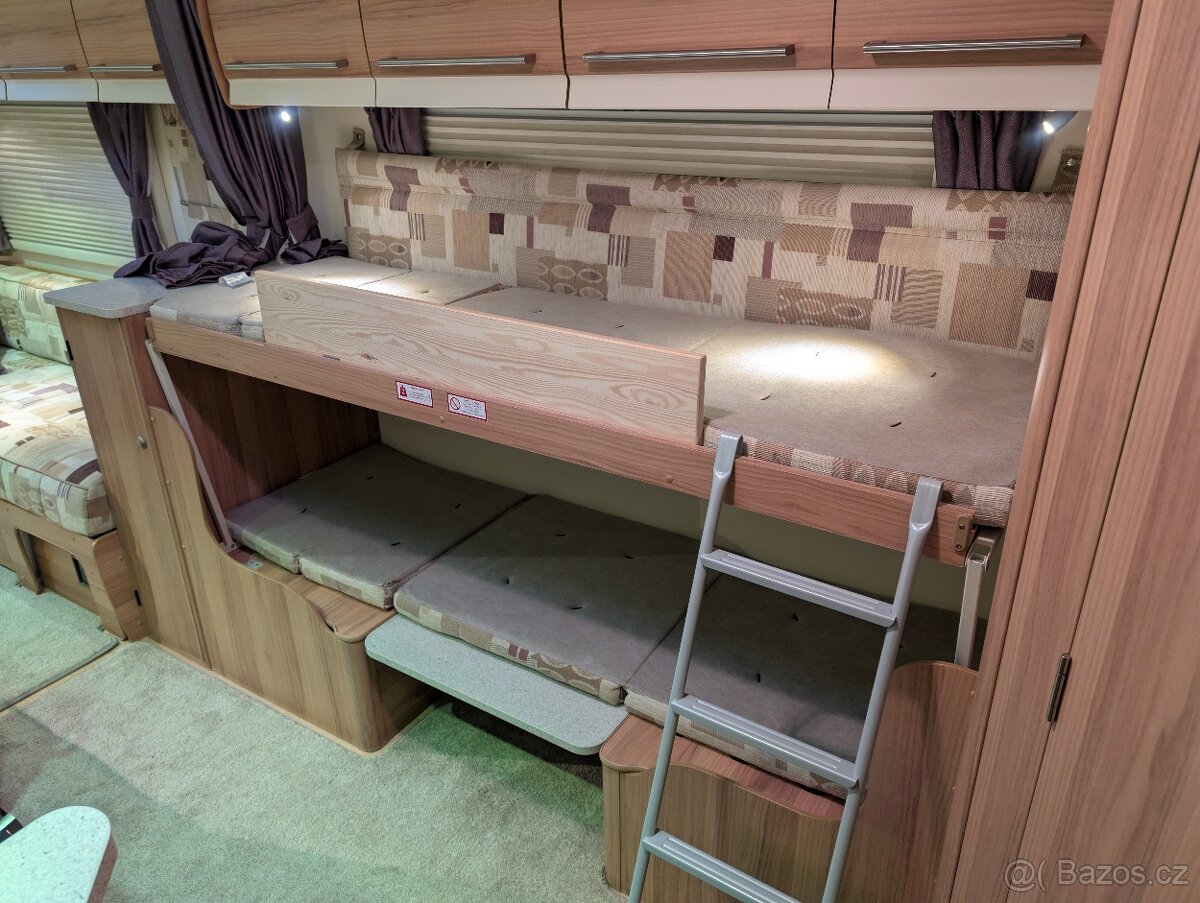 BAILEY UNICORN 2 MADRID 2014,MOVER,ALDE,VELKÁ KOUPELNA,ATC - 16