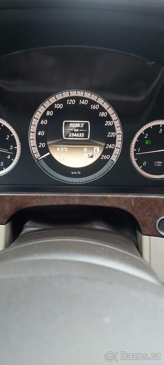 Mercedes-Benz W212 250CDI 4matic - 16