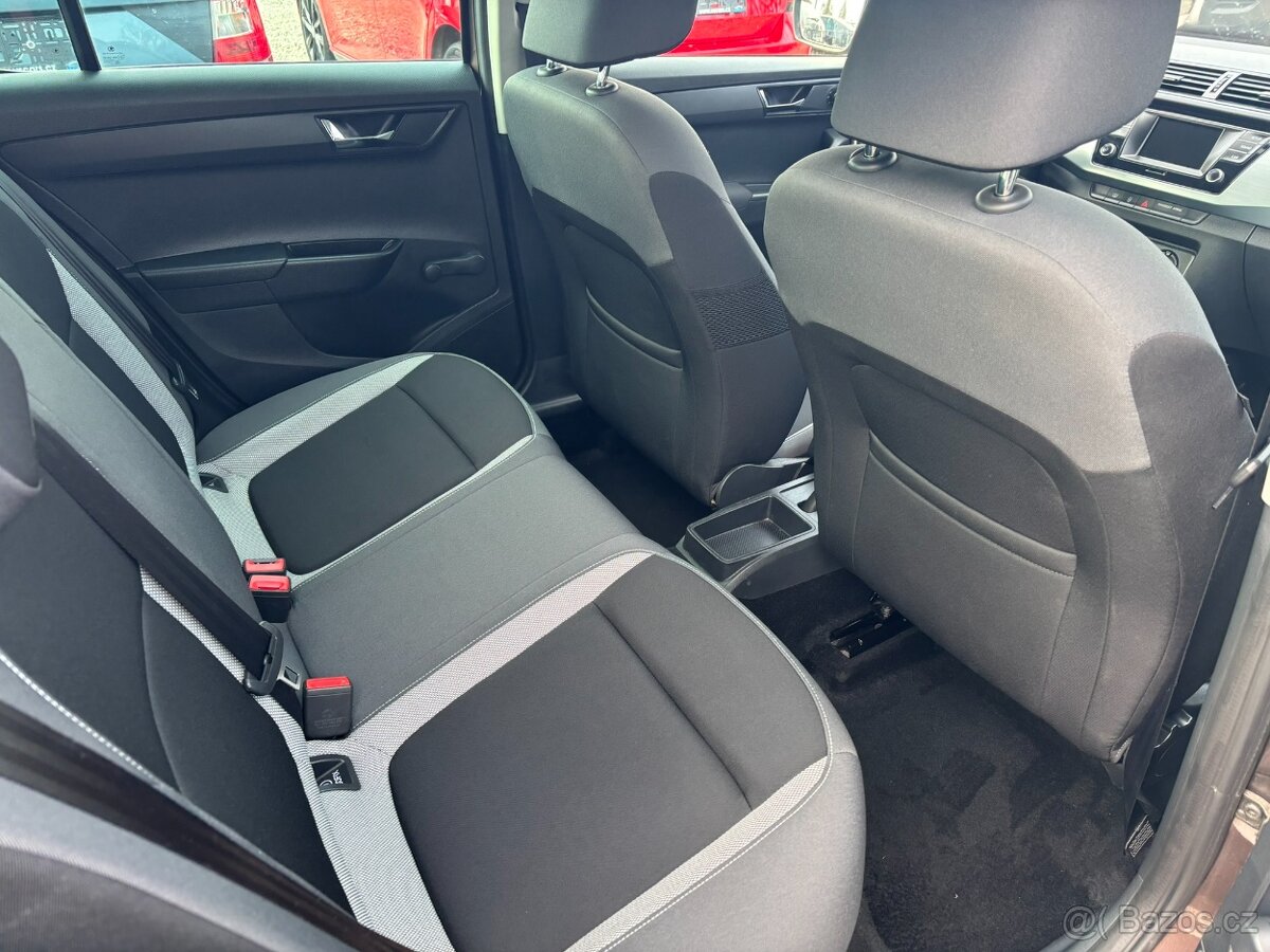 Škoda Fabia 1.2 Tsi 66kw r.v.2016, serviska - 16