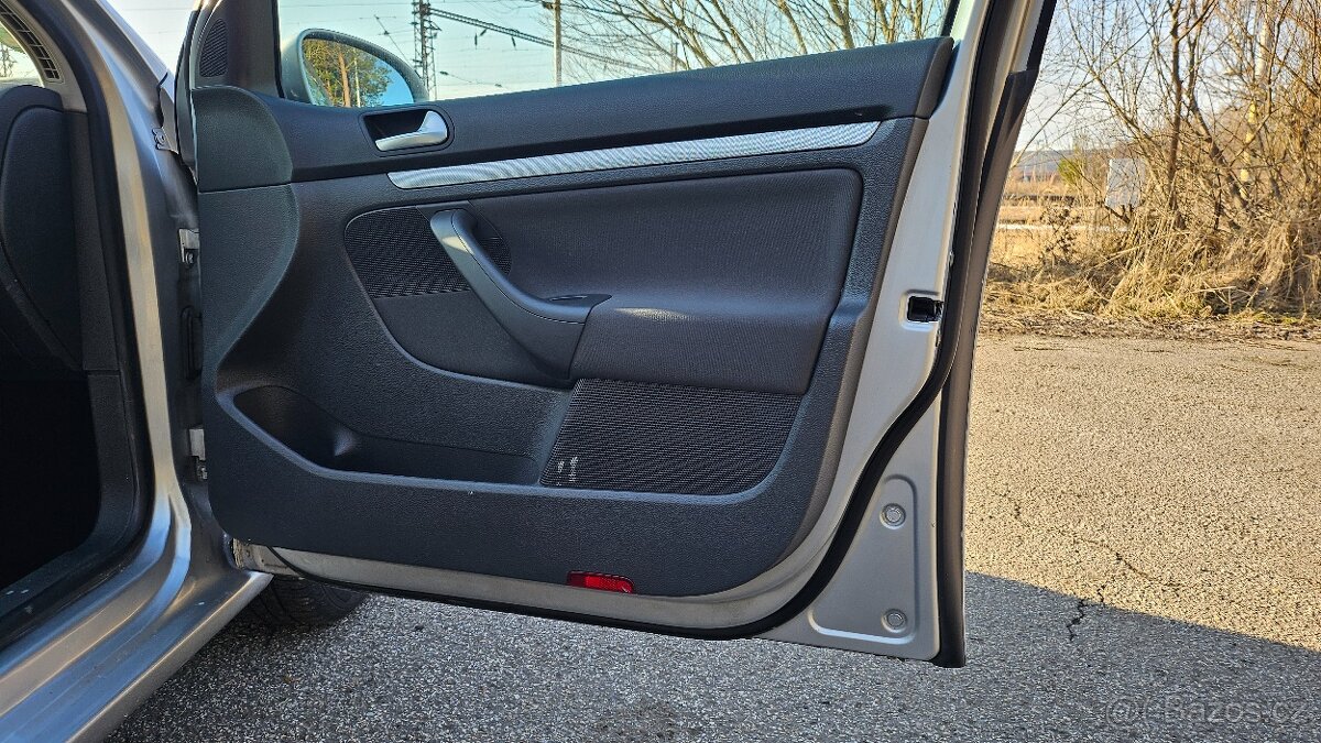 VW Golf 1.9TDI, 2007, TK 12/27, NAVIGACE, Tempomat - 16