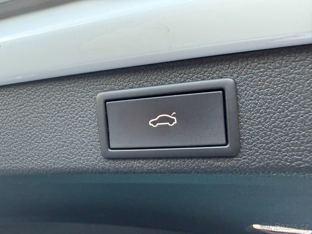 Škoda Superb 3 L&K kombi r.v. 2022 bufík dsg 2.0TDi 110kw - 16