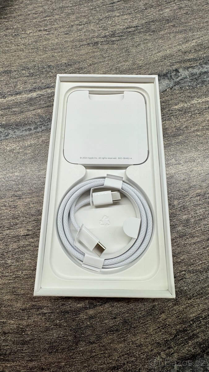 iPhone 15pro 512GB Černý Titan - 16