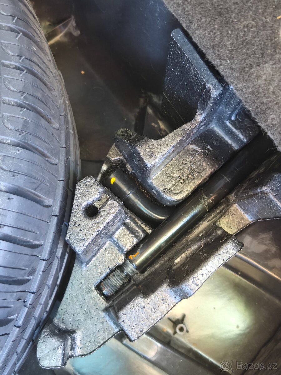 Renault Mégane III Grandtour - 16