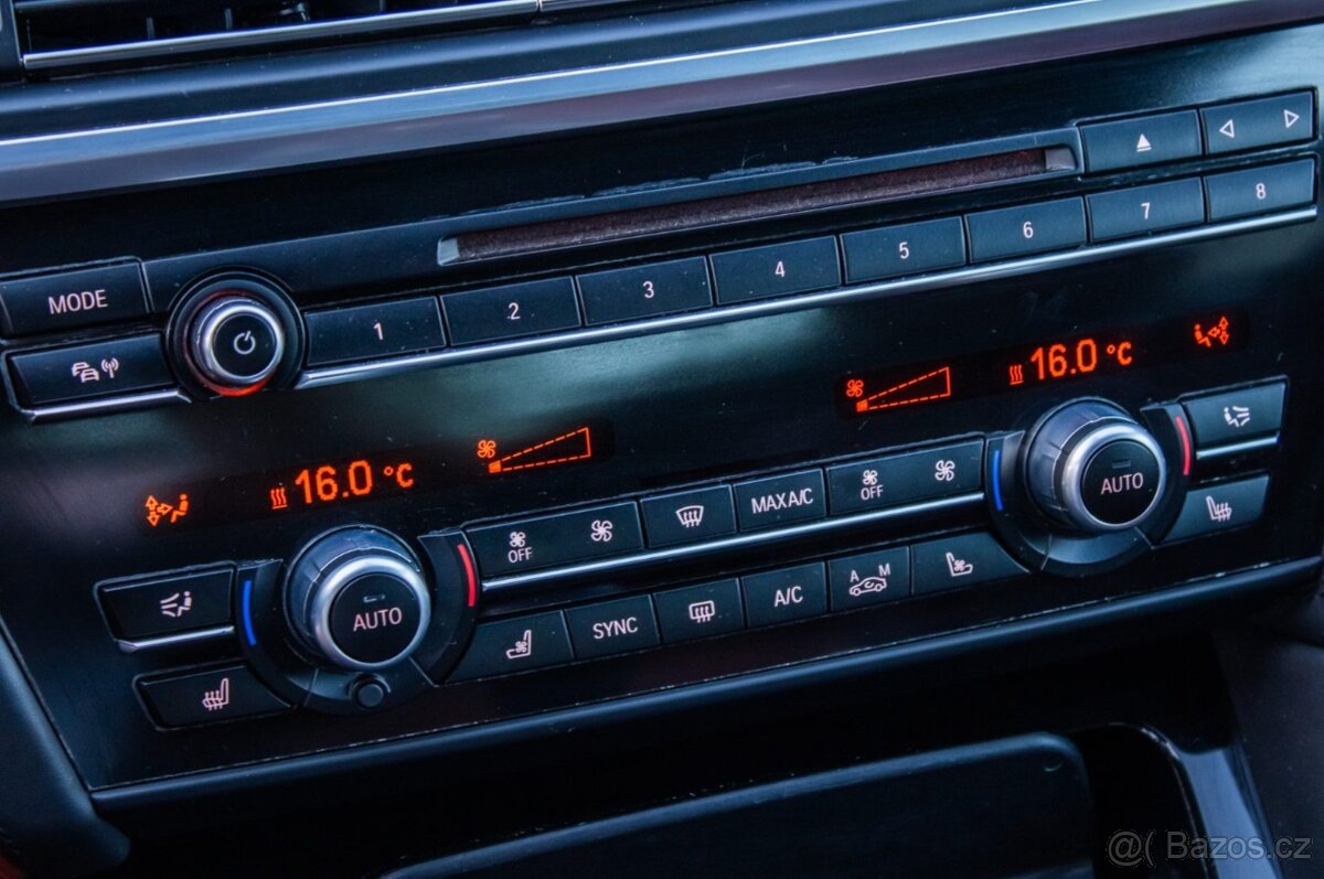 BMW M6 / Bang&O / Kam / Výhrev-Ventil /Alcantara/Full servis - 16