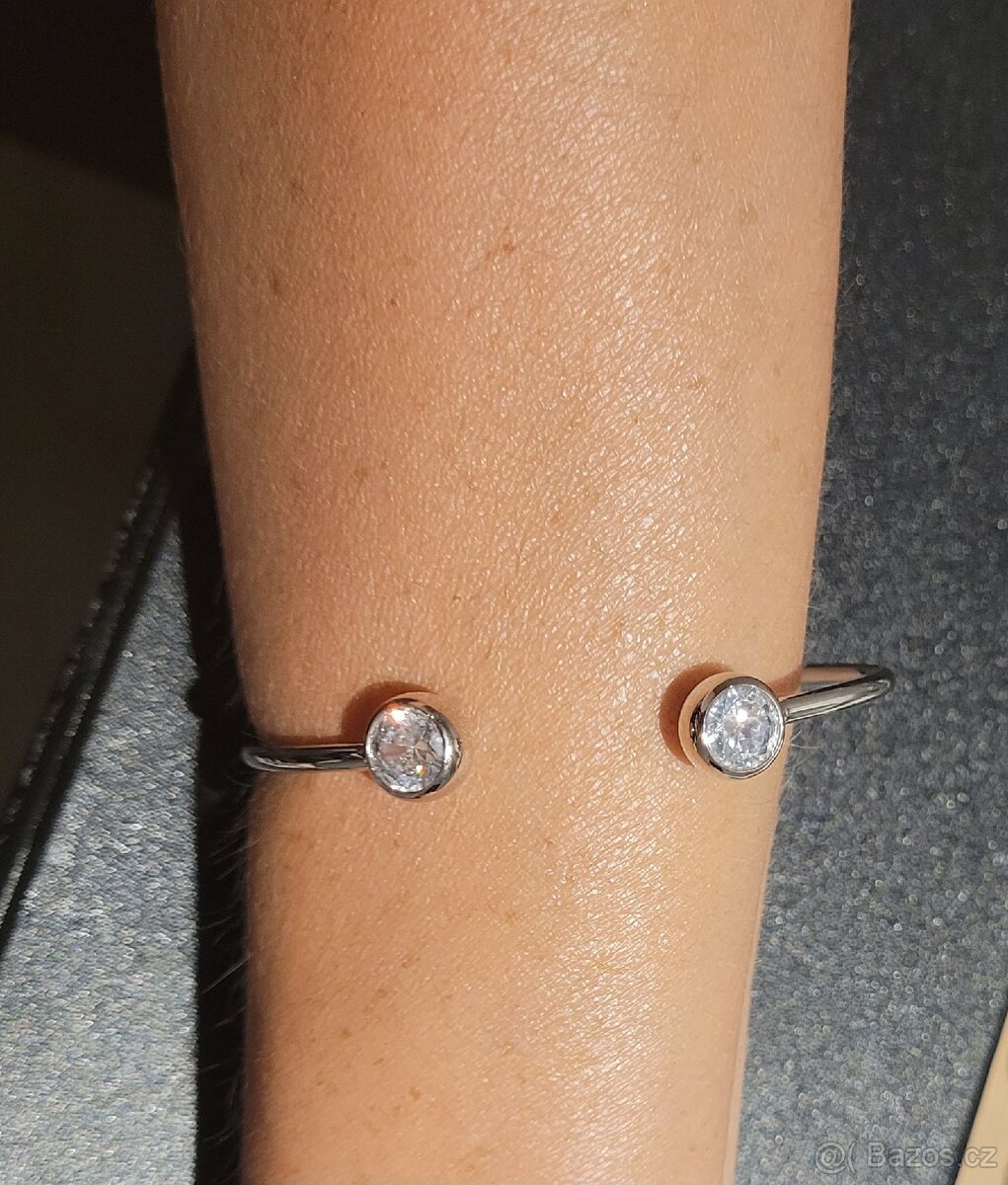 Nový dámský stříbrný náramek otevřený 925 třpytivý - 16