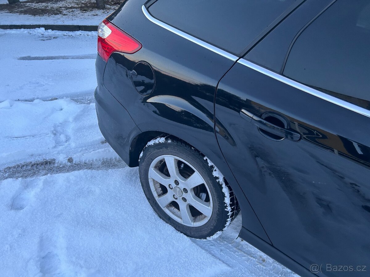 Ford Focus Combi 1.6i 2011 - 16