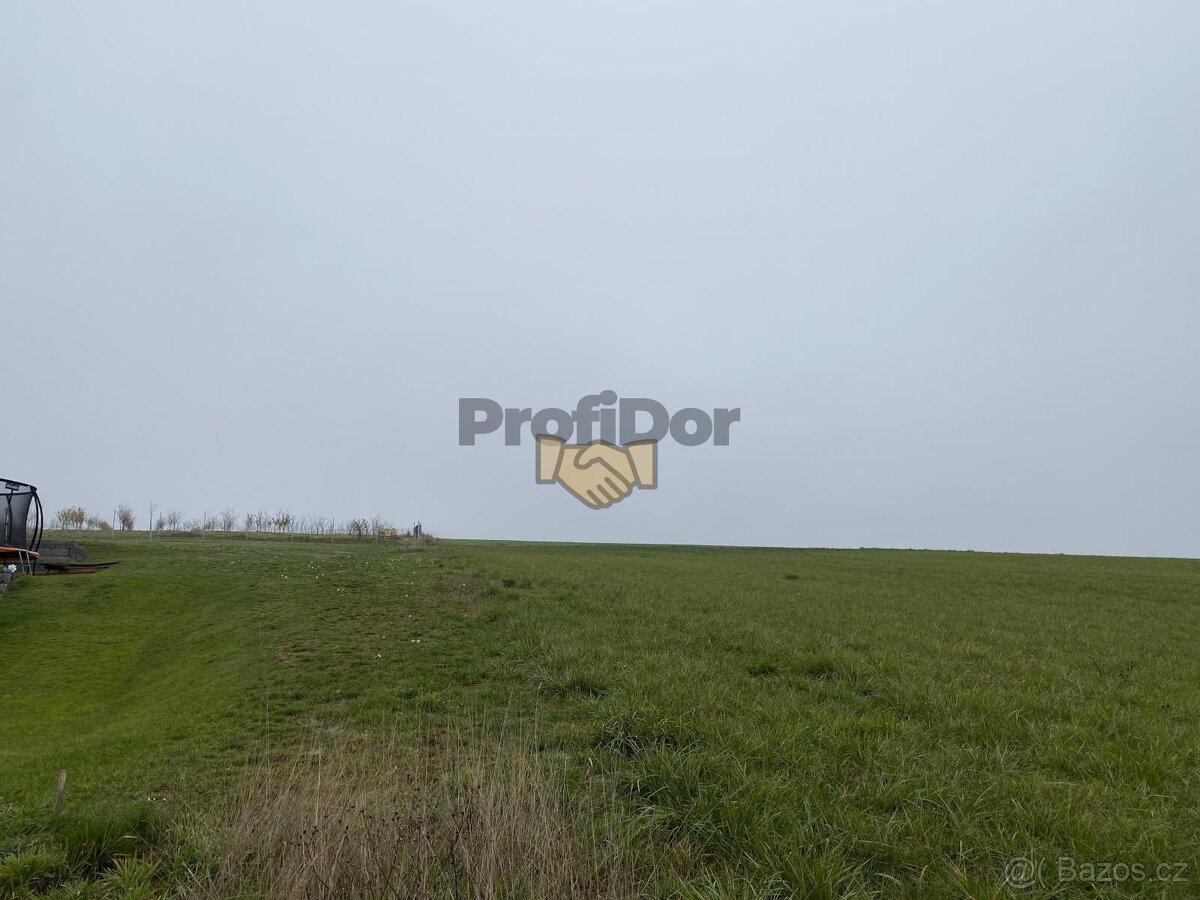 Prodej pozemek stavební, CP 916 m2, Zlín, místní část Lužkov - 16