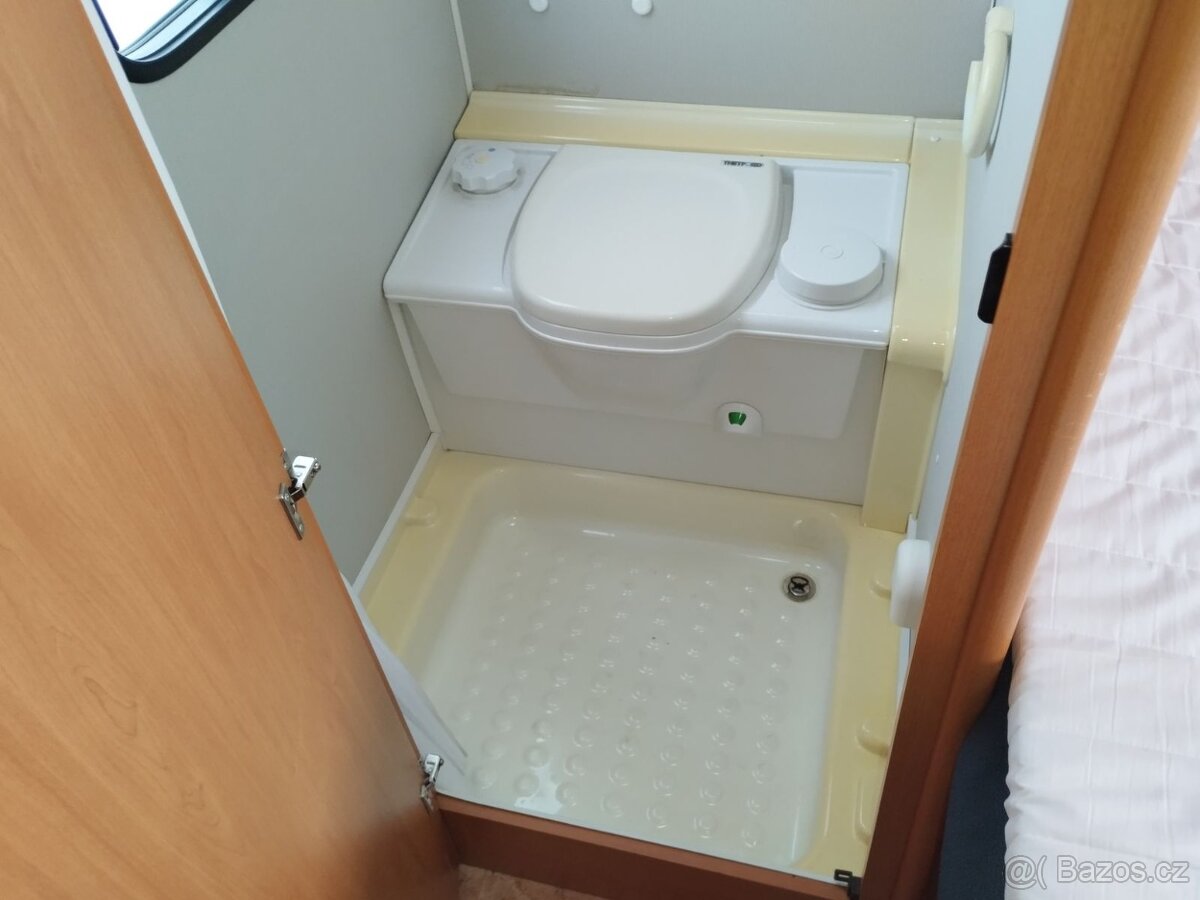 DETHLEFFS pro 4. Rok 2004. Mover+baterie. Markýza. 1300kg - 16