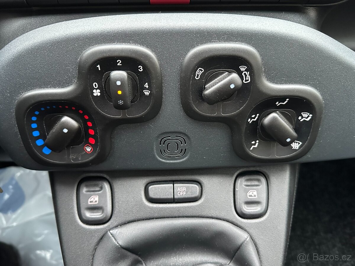 Fiat Panda 1.2 51kW 2017 108039km 1.majitel - 16