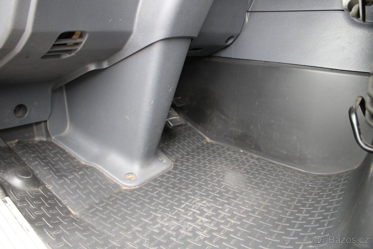 Scania P230, HYDRAULICKÉ ČELO - 16