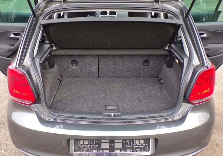 Volkswagen Polo 1.4 - 16