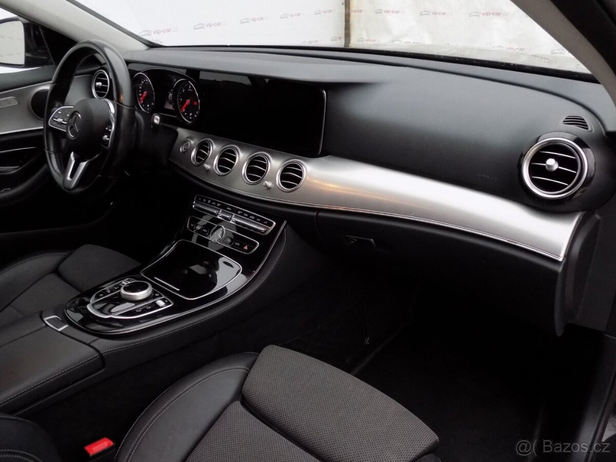 Mercedes-Benz Třídy E 220d/LED-Performance/DPH/ - 16