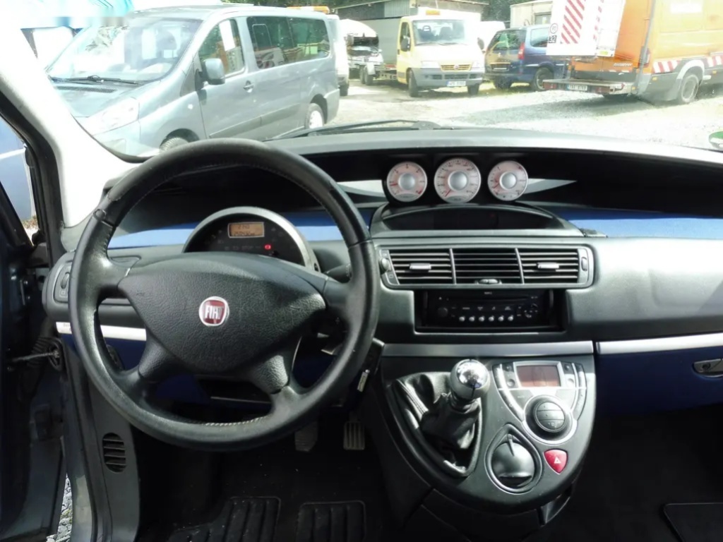 Fiat Ulysse, 2,2 JTDm 125 kW - 16