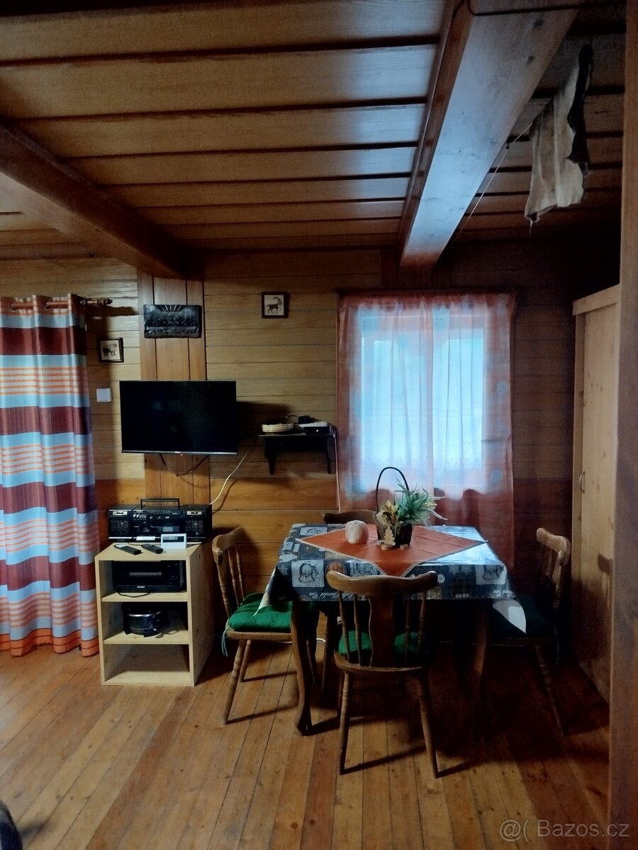 Pronájem chaty je možno i na Velikonoční víkend - 16