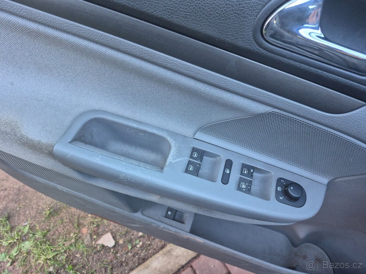 VW Golf 5 2.0 fsi 110kw 2004 - 16