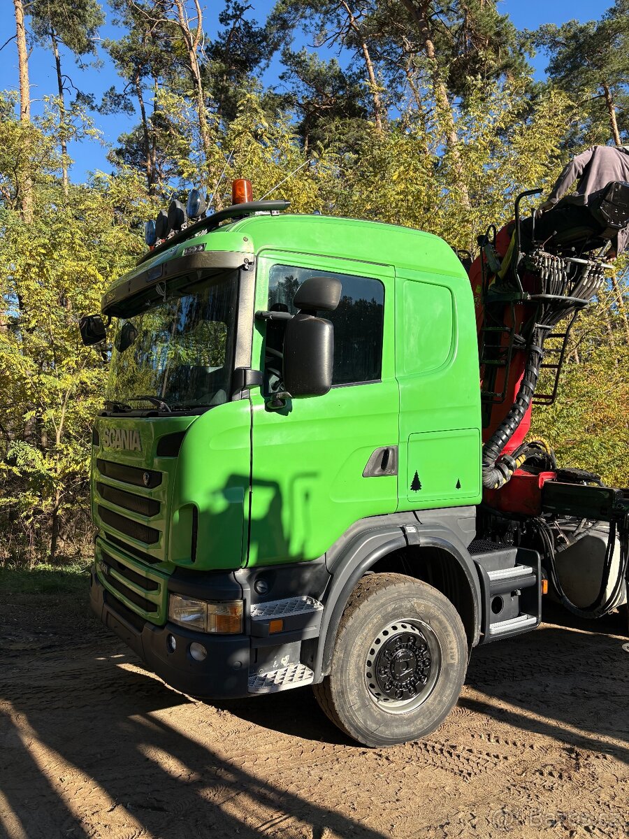 Prodám lesovůz Scania 6x6, G440 - 16