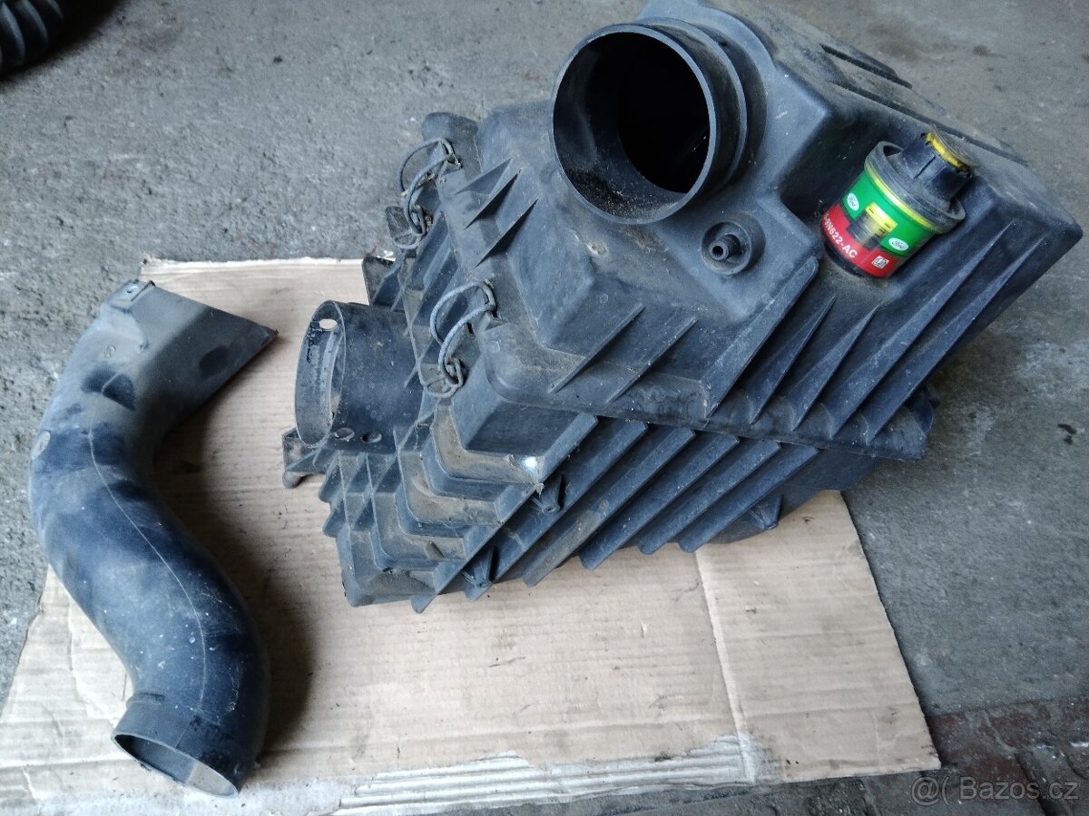 Ford Transit 2.0 TDDI - náhradní díly - 16