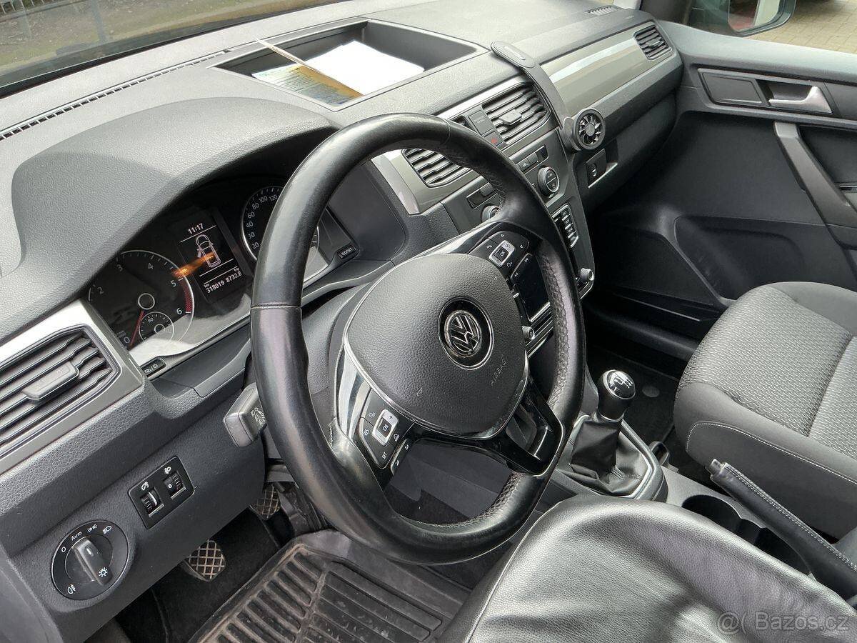 VW Caddy Maxi 2.0 TDI 110kW,Tažné,1.Majitel,2016. - 16