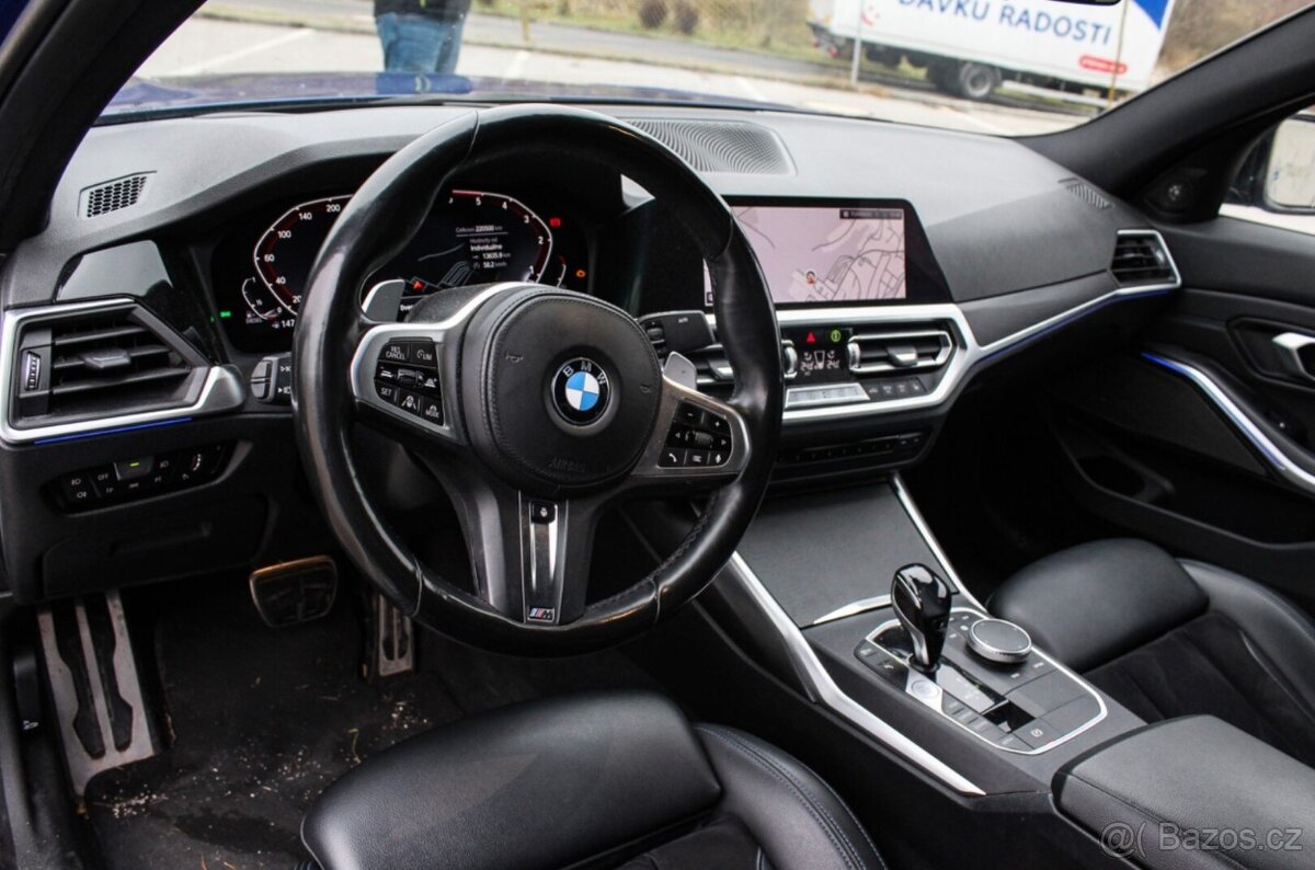 BMW Rad 3 320d xDrive A/T MPacket. AJ NA SPLÁTKY - 16