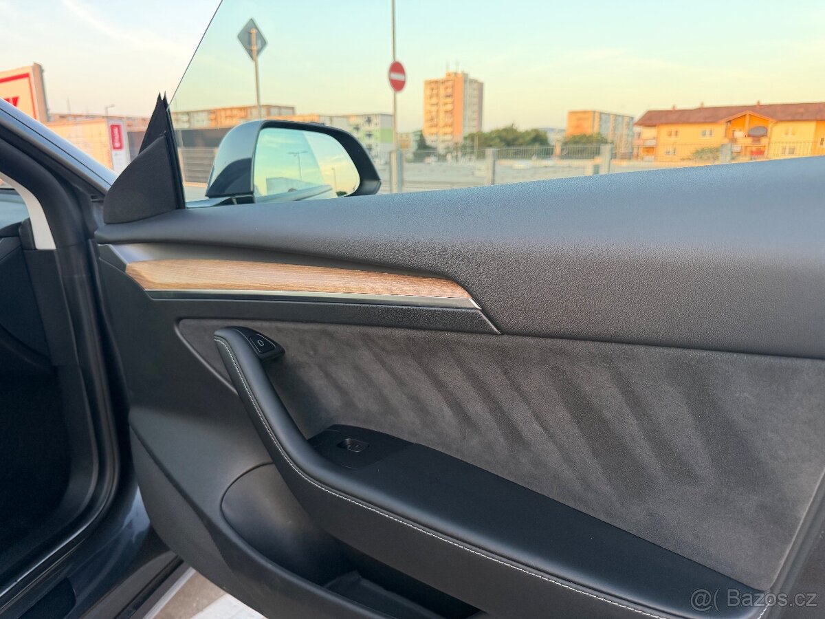 Tesla Model 3 Performance AWD Dual Motor - 16