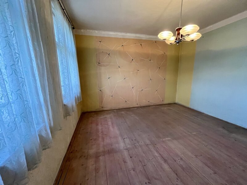 Unikátní dům s hospodářskými budovami a pozemkem 3188 m² - 16