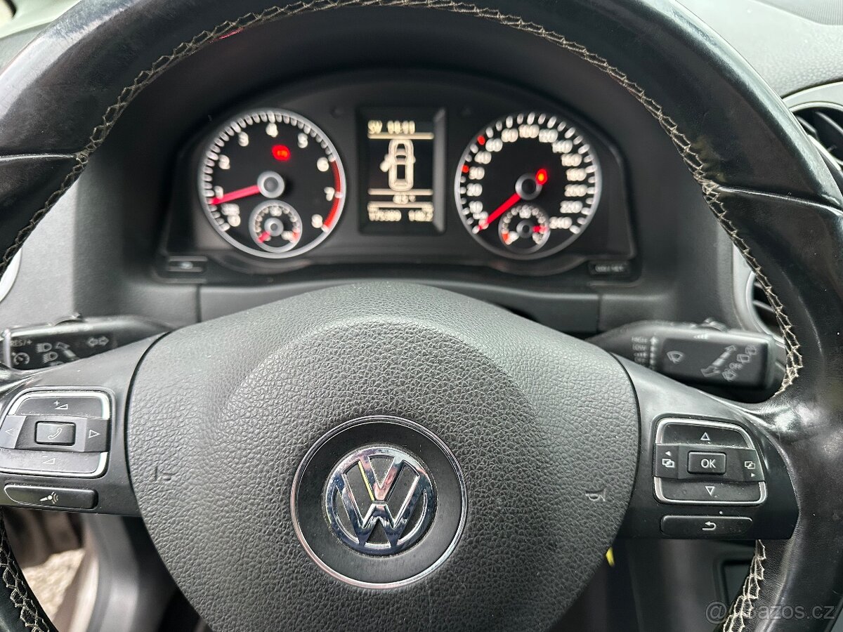 VW GOLF PLUS 1.4 TSI-90KW-MATCH-NAVIGACE - 16