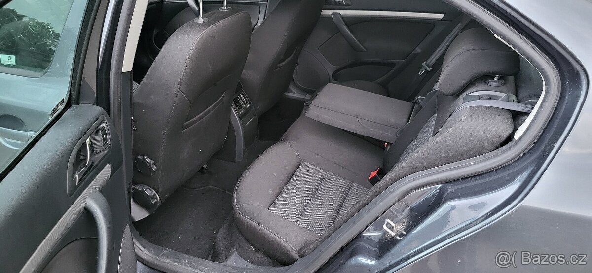 Škoda Octavia II 2.0 TDI CR 103 KW Elegance 2012 Webasto CZ - 16