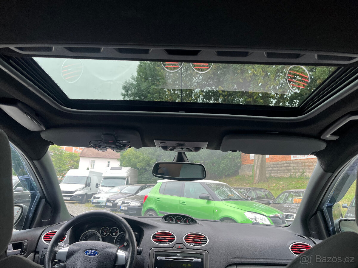 FORD FOCUS ST 2,5 i 166 Kw BLACK EDITION - 16