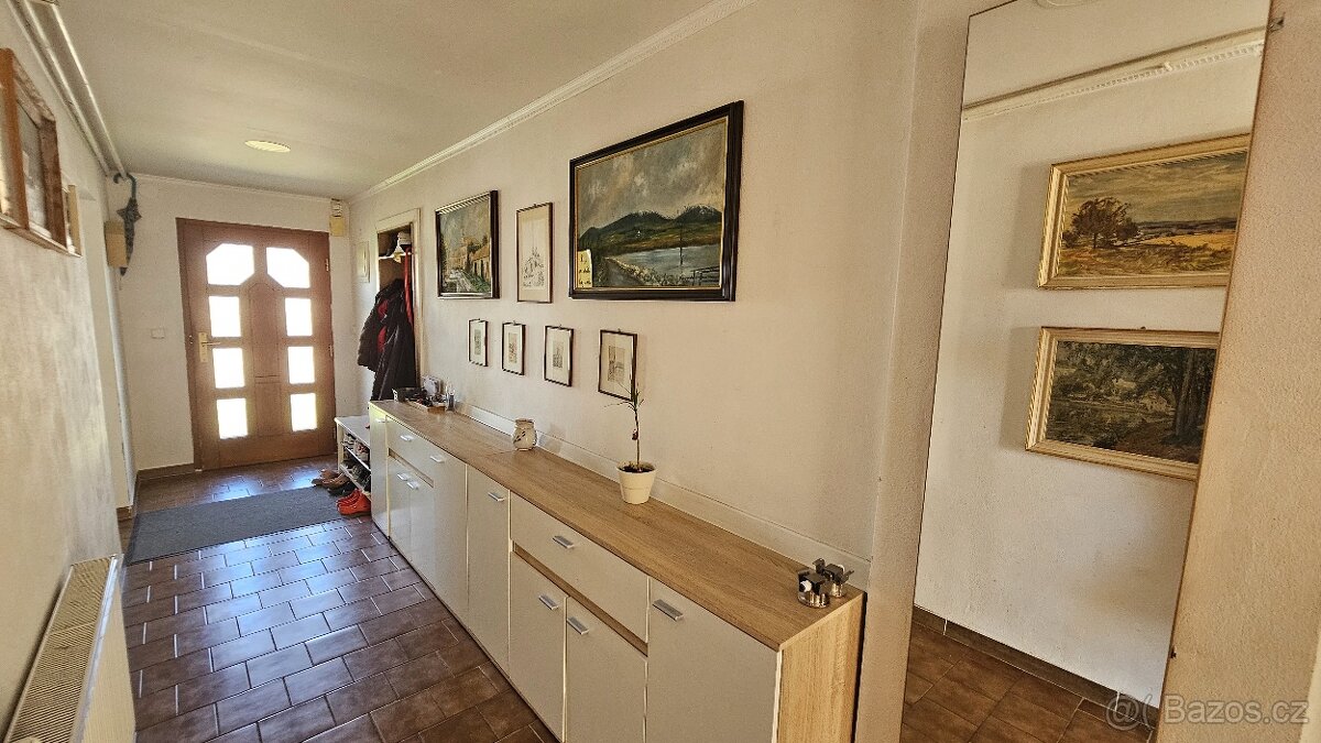 SLEVA RD 5+1 + 2kk na pozemku 1.230m2 Brno-venkov, dvojgaráž - 16