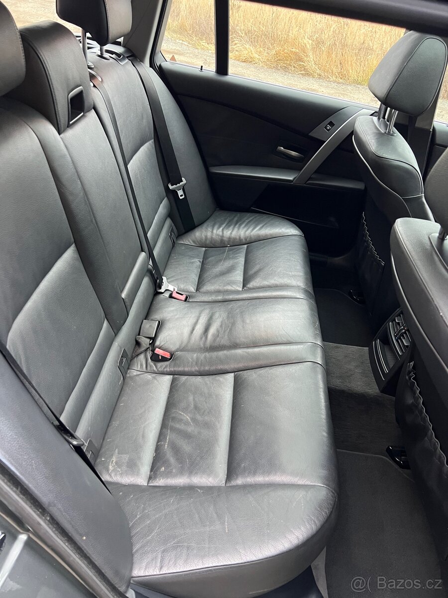 BMW 525Dtouring, 230000 km, automat, kůže, šíbr, idrive - 16
