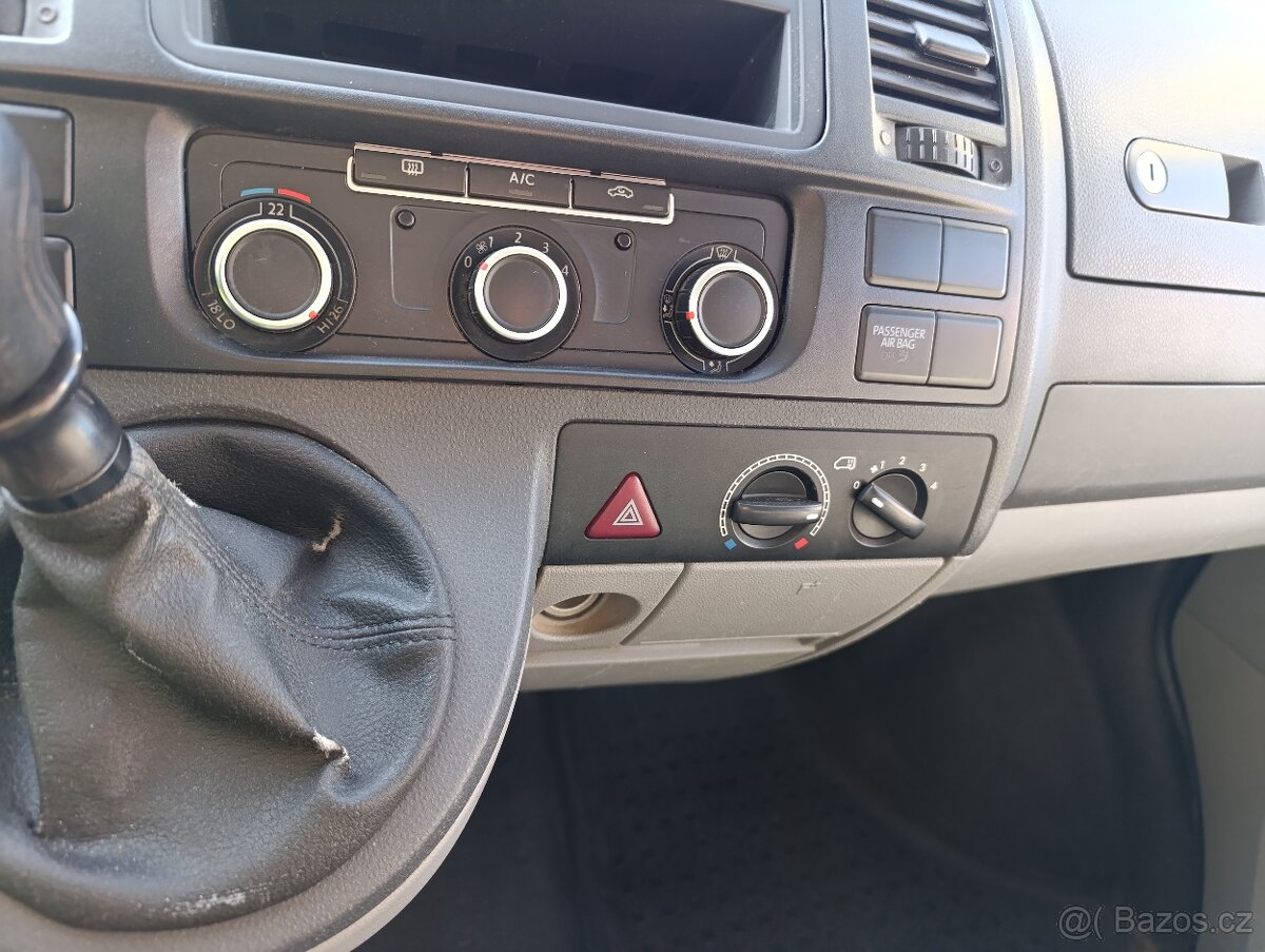 Volkswagen Transporter T5 4x4 9mist - 16