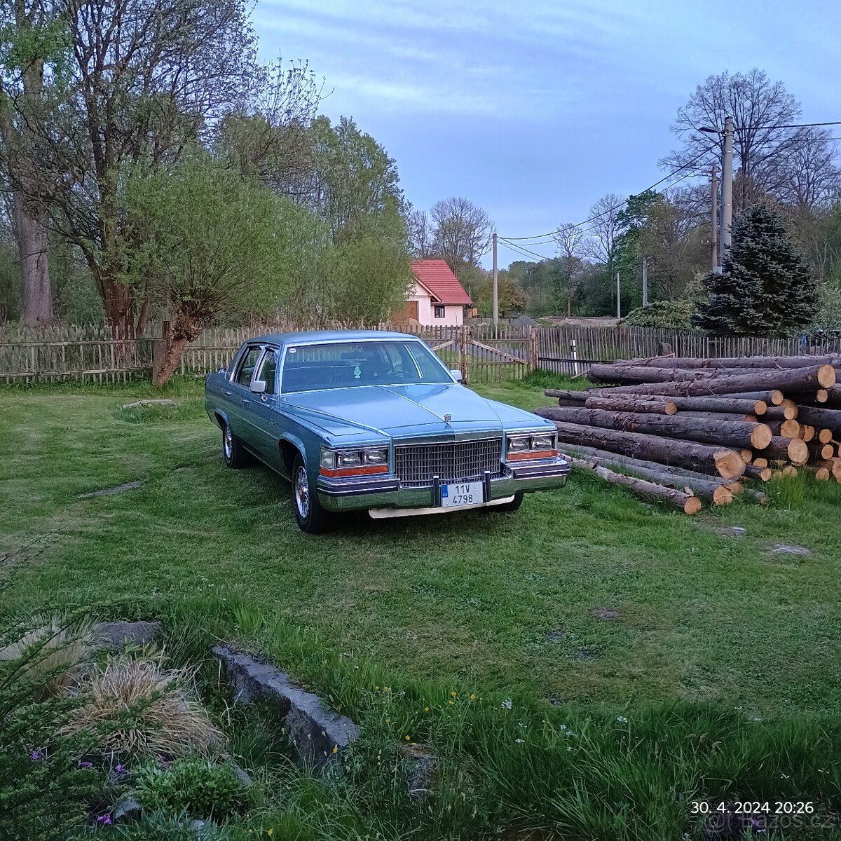 Cadillac sedan deville - 16