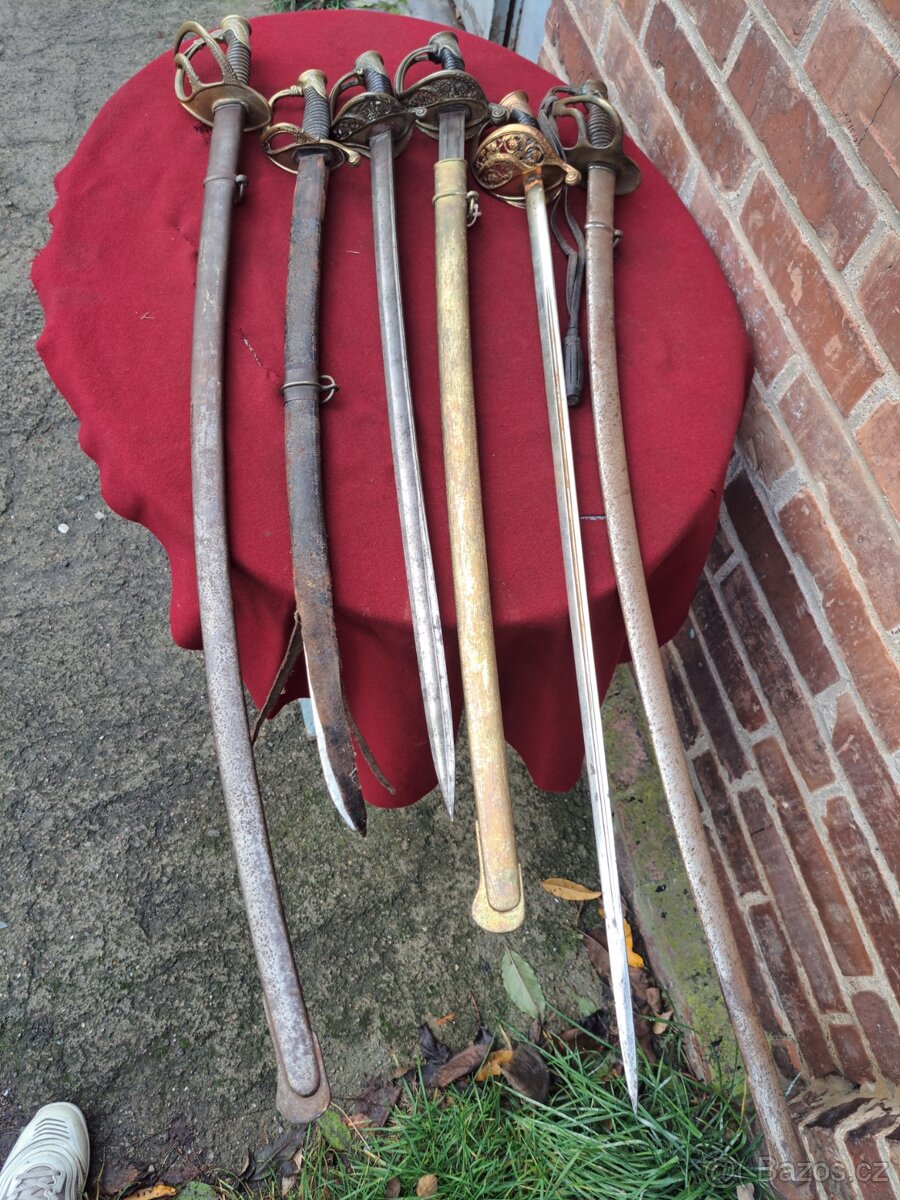 Různé druhy star šavlí .. - 16