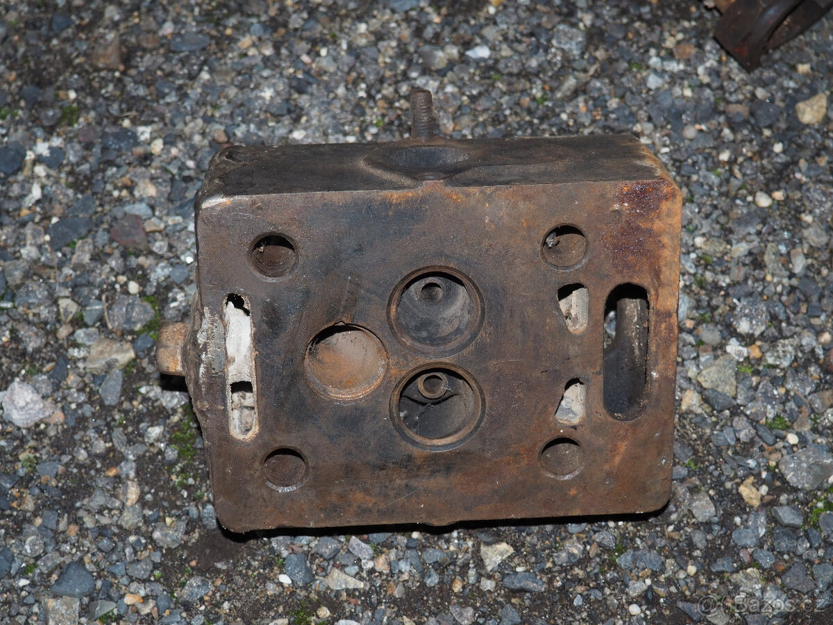 Prodám stabilní motor Škoda Plzeň ze 30. let. - 16