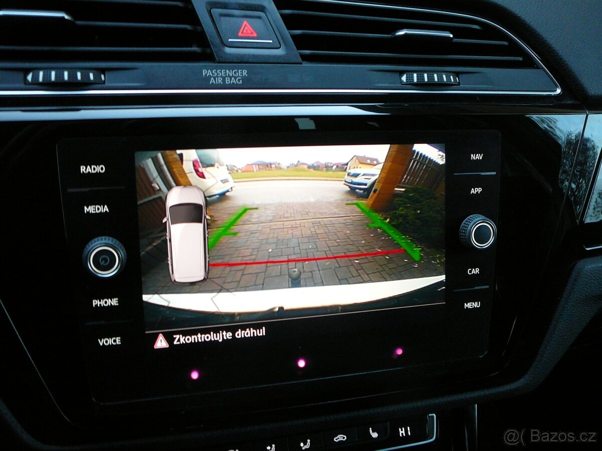 VW TOURAN 1.4 TSI 110KW DSG+F1 R-line FULLED NAVI ACC KAMERA - 16