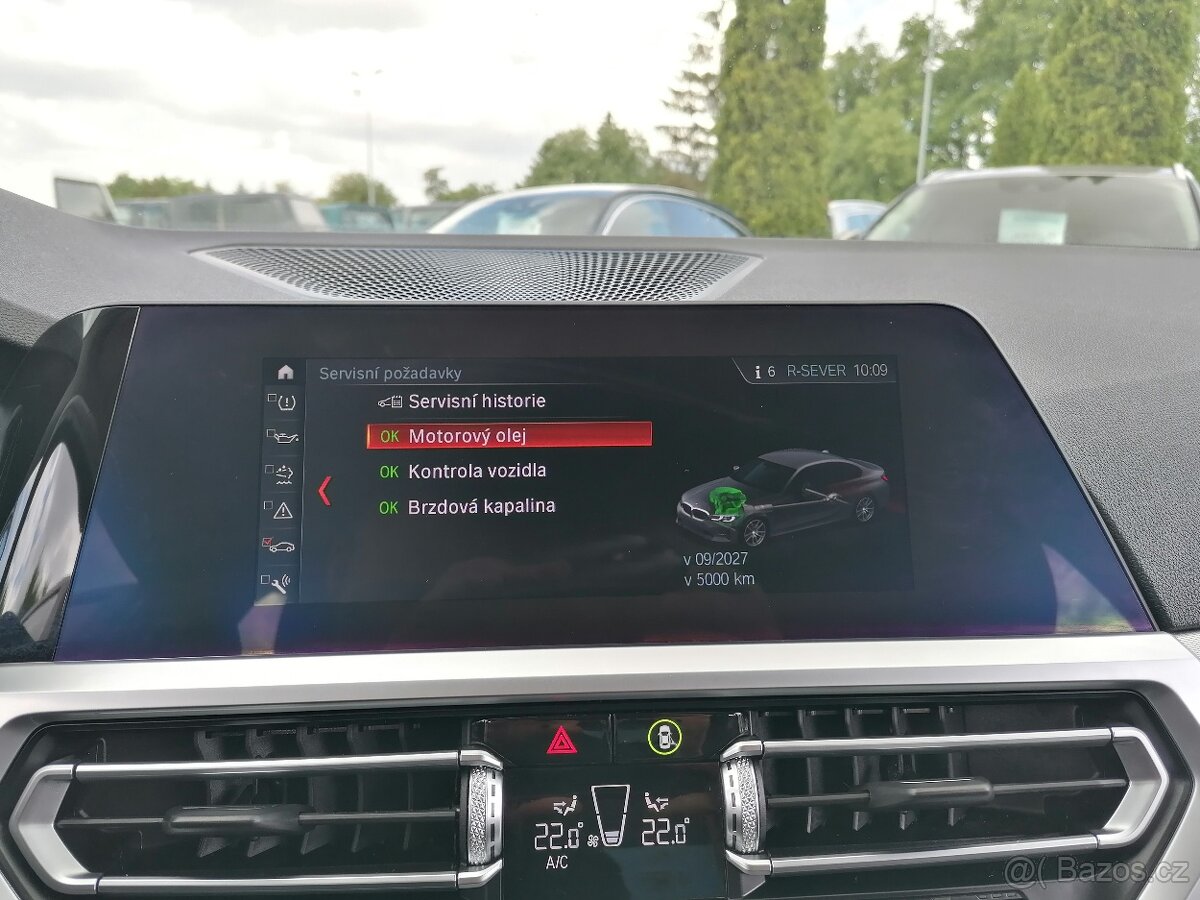 BMW Řada 3 2.0 318D A/T,Kůže,Ambient. - 16