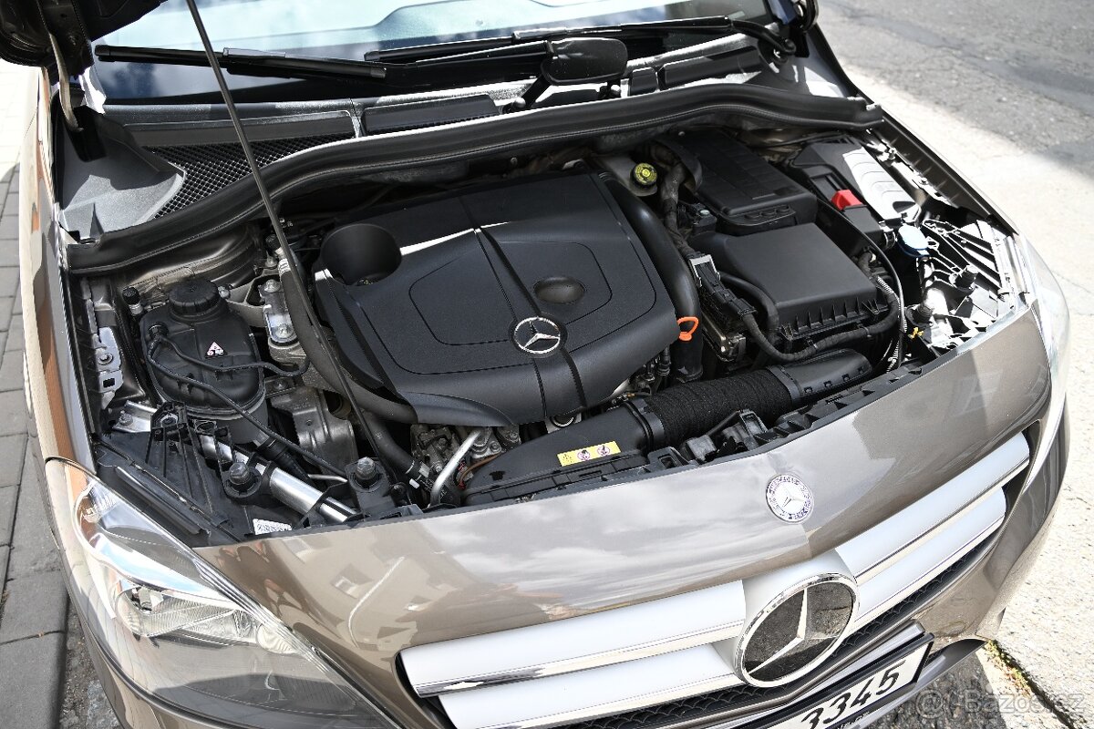 Mercedes-Benz B180 - 16