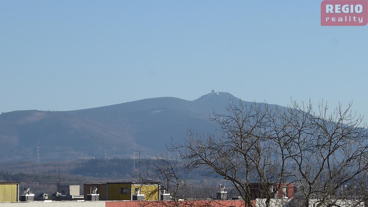 REZERVOVÁNO - Pronájem bytu 1+kk, Frýdek, ul. Novodvorská - 16