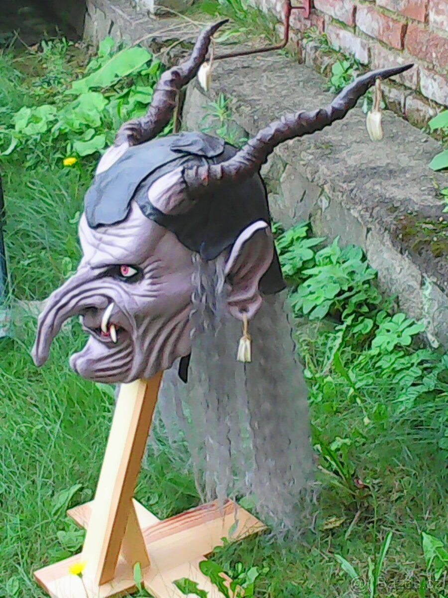Výroba Krampus masky - 16