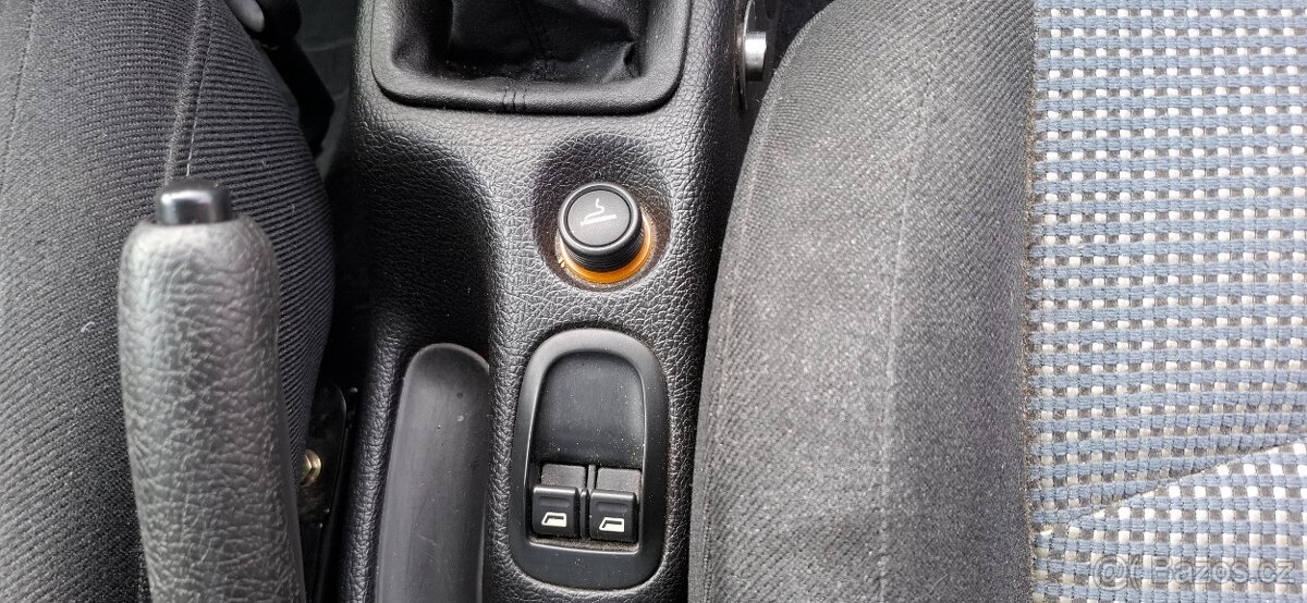 Peugeot 206 1.4HDi / ČR1 / KLIMA / NOVÁ STK 3/2028 - 16