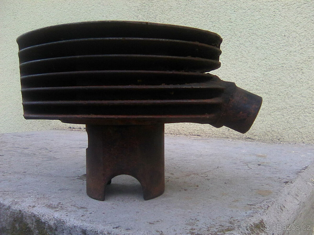 čz 125/150 b,t,c ND-kryty motoru,zástěrka,výfuky s koleny... - 16