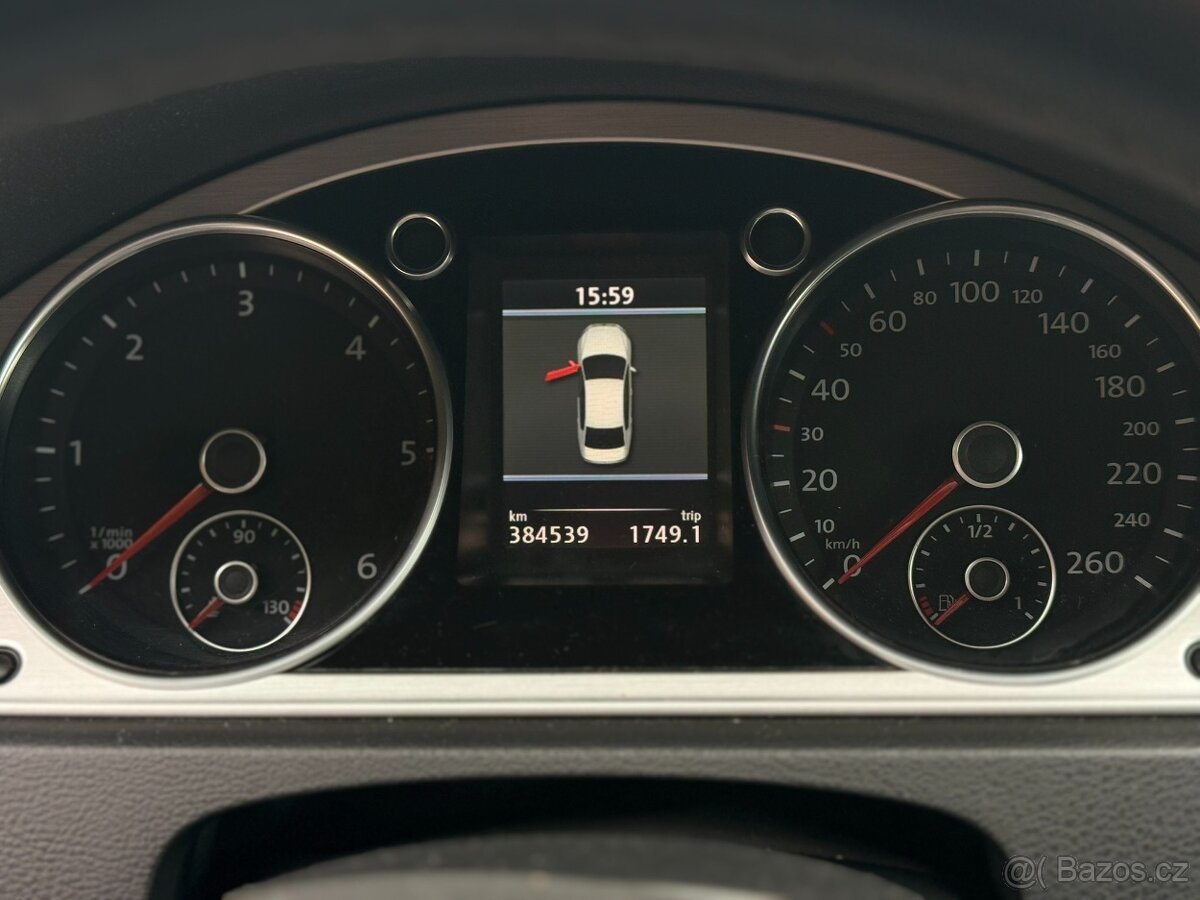 Passat B7 na opravu/náhradní díly - 16