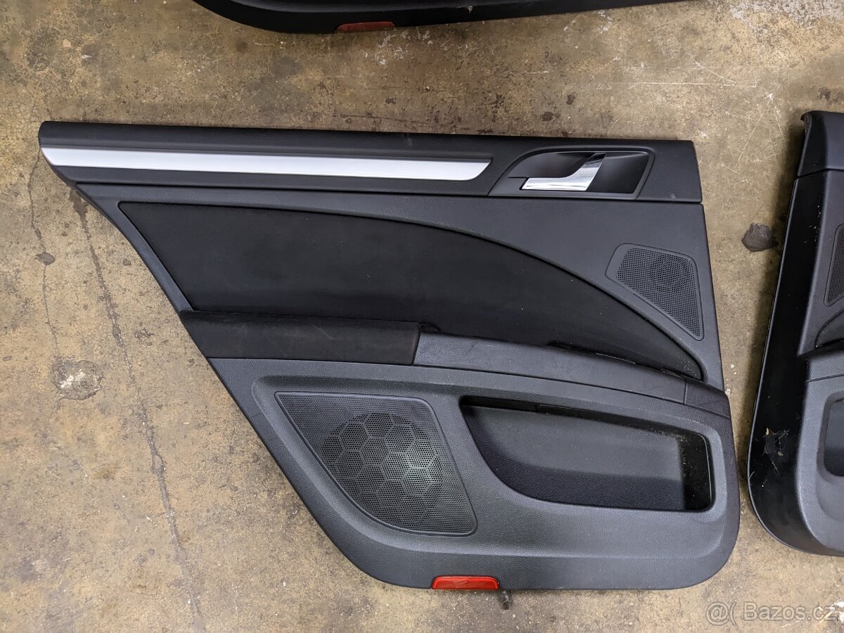 Sedačky, tapeci Superb II - combi - 16