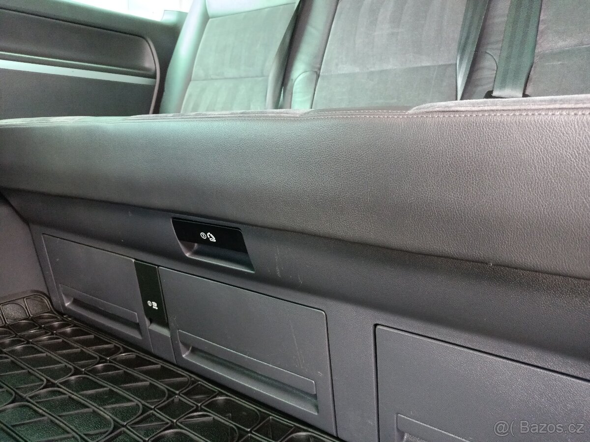 Multivan HIGLINE TDi 4Motion - 16